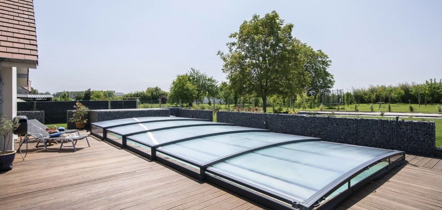 Piscine avec abri apres — Abri de piscine en Haute-Saône en Haute-Saône (70)