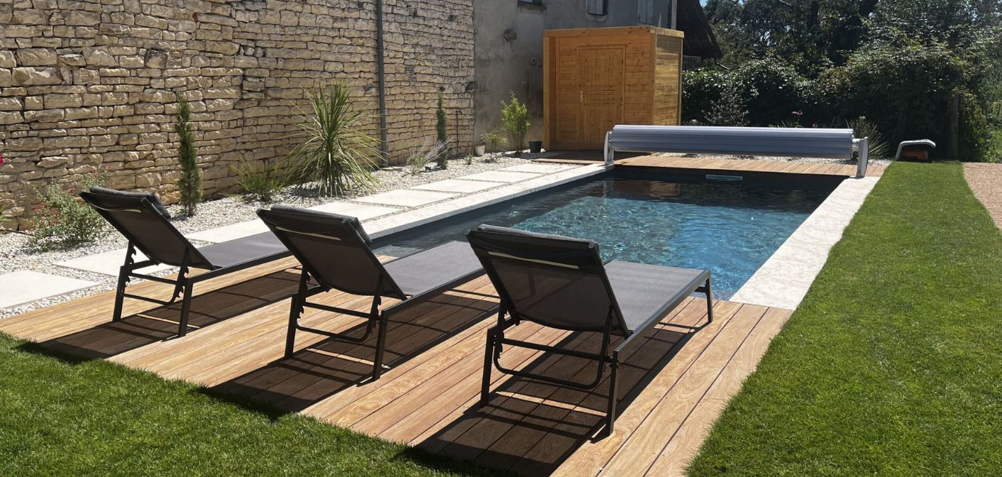 15 abords complets — piscine en Haute-Saône