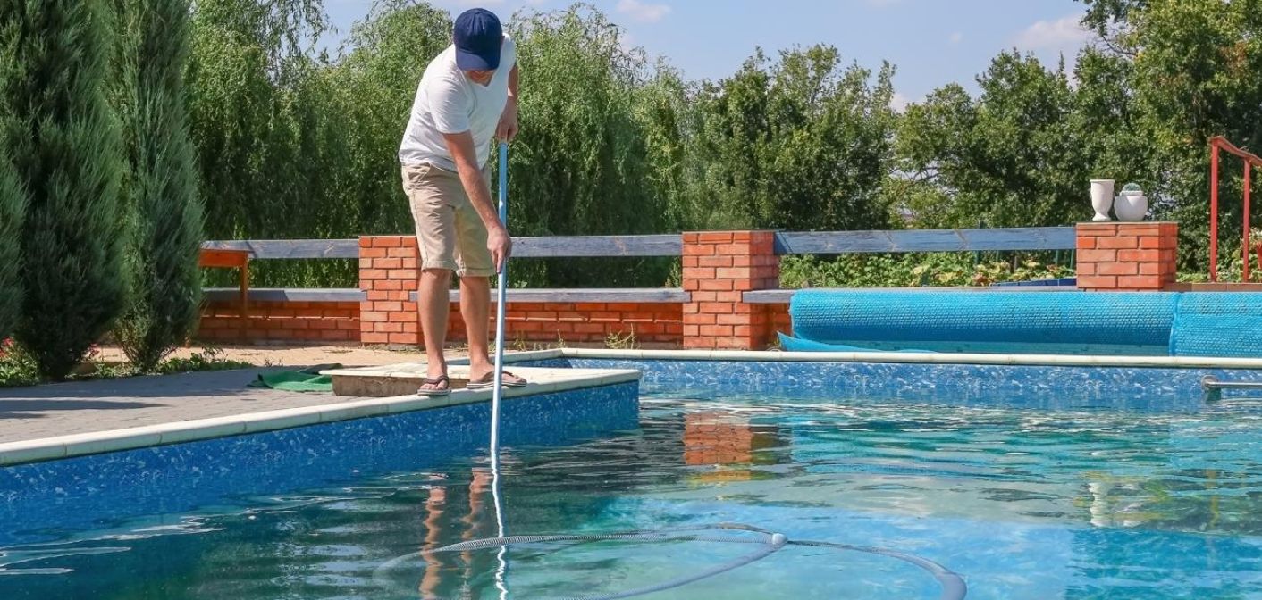 18 entretien — piscine en Haute-Saône